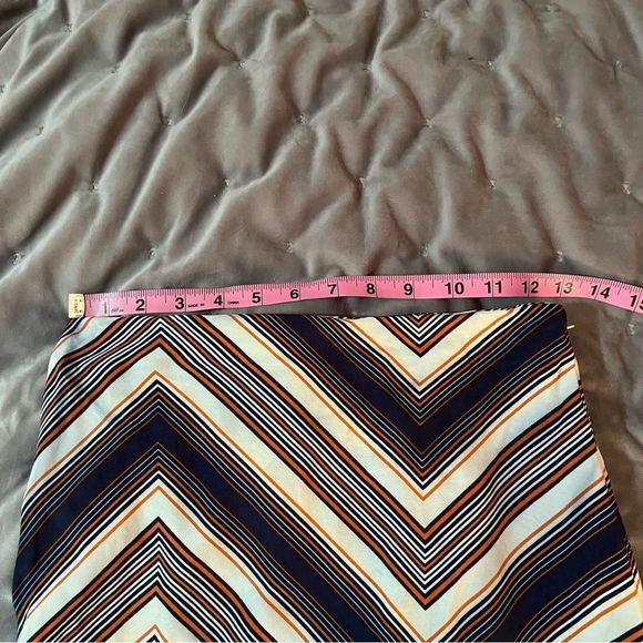 Modcloth Up Close and Personality Midi Skirt Chevron Stripe Navy Cream Orange XS - Picture 7 of 10